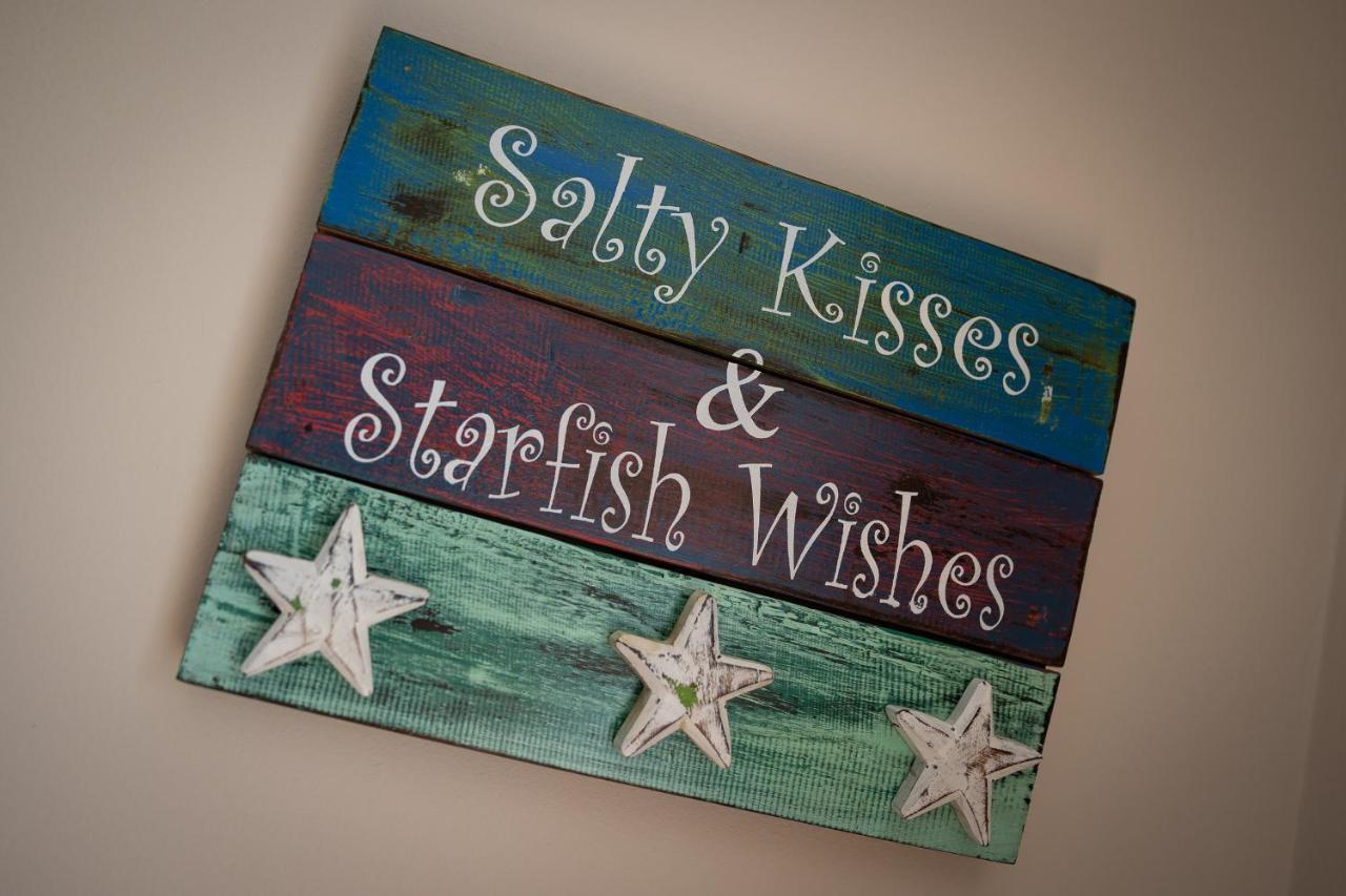 Salty Kisses - Sea Front Aparment Apartman Hodgeston Kültér fotó